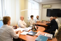 Работа продолжается