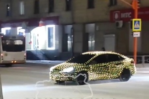 Беловские полицейские привлекли к ответственности водителя, обвешанного гирляндой