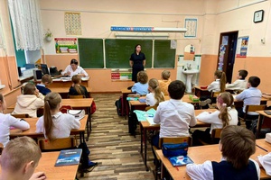 Полицейские провели профилактическую беседу со школьниками на тему «Безопасные каникулы»