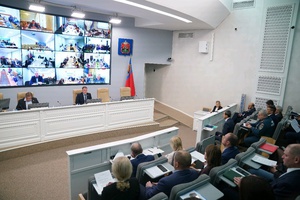 Доступность почтовых отделений, ситуацию с бродячими животными, подготовку к Новому году обсудили в Кузбассе