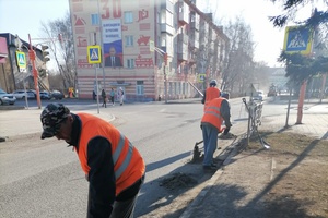 Бордюры в порядке. Город в чистоте