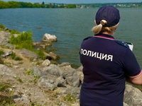 В Белове полицейские и представители администрации организовали рейд по местам отдыха у воды