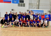 В Кемеровской области – Кузбассе сотрудники подразделений экономической безопасности и противодействия коррупции провели праздничный турнир по футболу