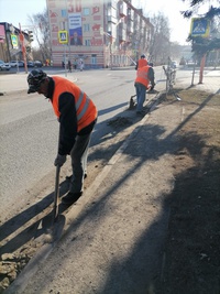 Бордюры в порядке. Город в чистоте