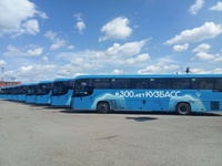 Современные автобусы продолжают поступать в регион