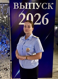 Сегодня в городе Белово звучат самые тёплые слова для тех, кто переступает важный рубеж: для выпускников 2026 года