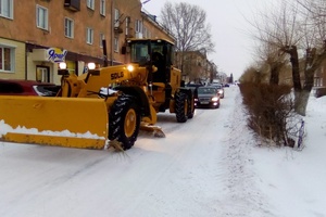 Вывоз снега продолжается