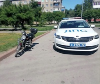 В городе Белово полицейские привлекли к ответственности нетрезвого мопедиста