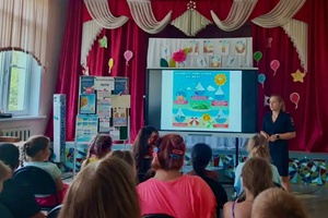 В Белове полицейские продолжают информировать юных жителей города о проведении безопасных каникул