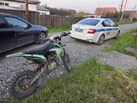 Сотрудники Госавтоинспекции города Белово ежедневно отстраняют от управления нарушителей, в том числе несовершеннолетних,  управляющих мототранспортом.