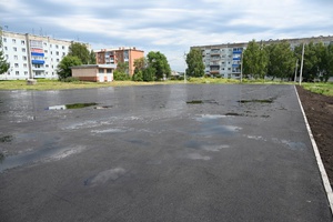 В Новом Городке установят хоккейную коробку
