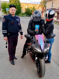 Сотрудники Госавтоинспекции Белово и любители мотоспорта обращаются к гражданам с призывом соблюдать Правила дорожного движения