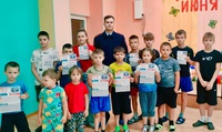 В центре «Теплый дом» полицейские рассказали участникам, как избежать обмана мошенников