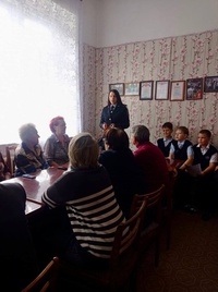 В территориальном управлении поселка Бабанаково состоялась встреча сотрудников ОМВД России «Беловский» с местными жителями.