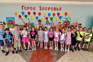 Сотрудники полиции города Белово совместно с Общественным  советом провели профилактические мероприятия в пришкольных лагерях.