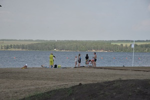 В Кузбассе продолжается купальный сезон