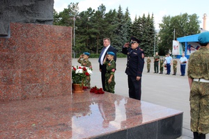 Беловские полицейские присоединились к мероприятиям, приуроченным ко Дню памяти и скорби