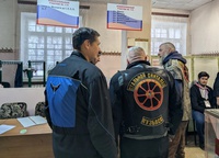 На "железном коне"