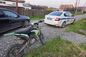 Сотрудники Госавтоинспекции города Белово ежедневно отстраняют от управления нарушителей, в том числе несовершеннолетних,  управляющих мототранспортом.