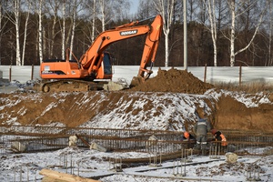 Очередной штаб по строительству состоялся на территории строящегося детского сада в квартале Сосновый