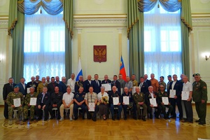 В честь героев