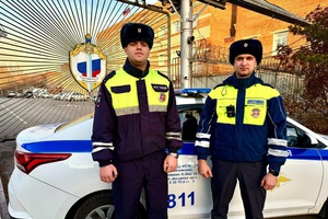 В Кемеровской области – Кузбассе сотрудники полиции помогли спасти двух молодых людей, упавших в промышленную трубу заброшенного предприятия