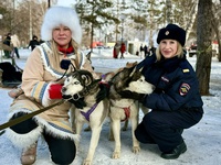 Кузбасские полицейские обеспечивают охрану общественного порядка на праздничных гуляниях, посвященных проводам зимы